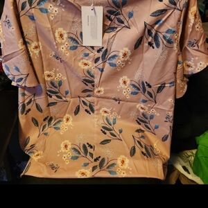 Bloomchic Size 22-24 Flower Print Blouse NWT